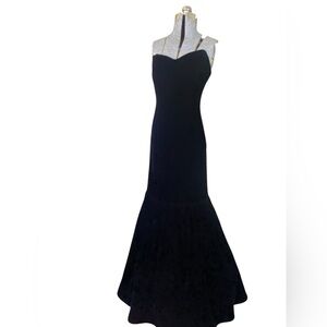 90’s CHICAGO COUTURE CRAFTED BLACK FINE VELVET MERMAID GOWN CORSET TULLE NEW 12